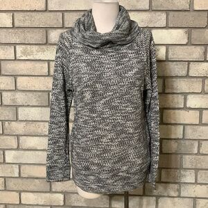 3for$20 sweater small